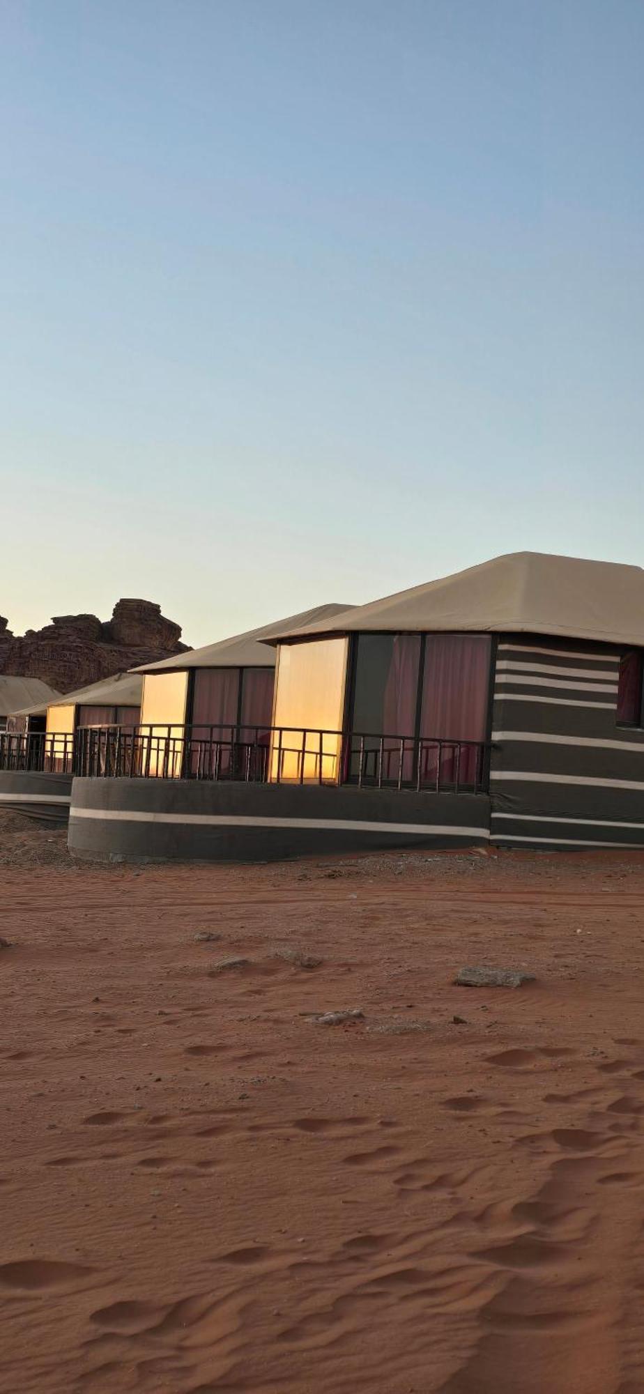 Wadi Rum Candles Camp Ngoại thất bức ảnh
