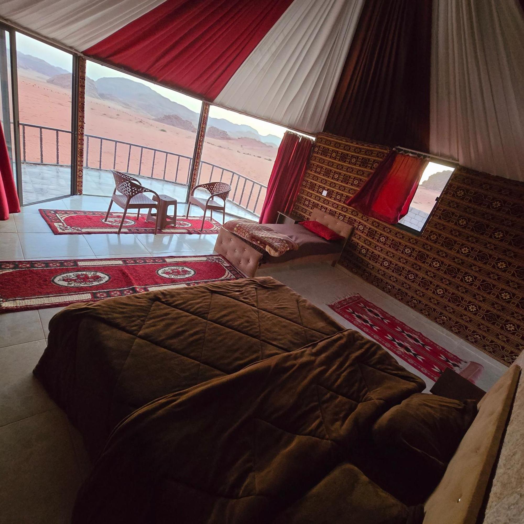 Wadi Rum Candles Camp Ngoại thất bức ảnh