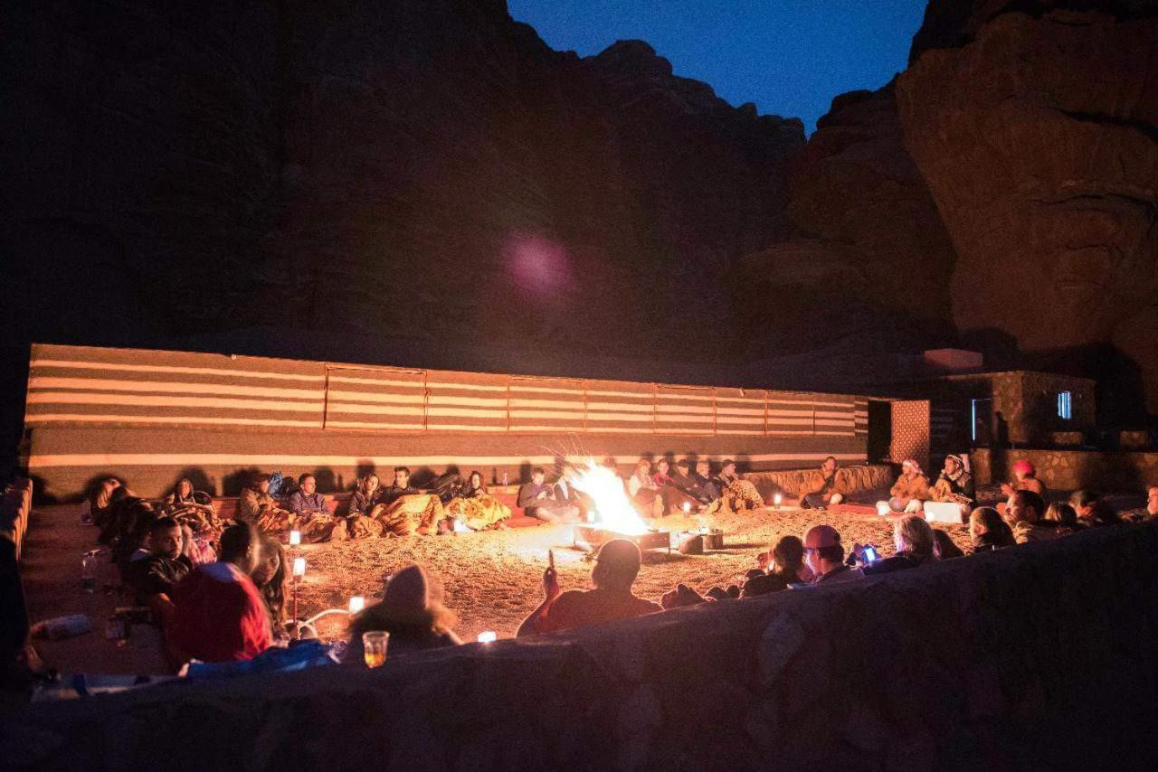 Wadi Rum Candles Camp Ngoại thất bức ảnh