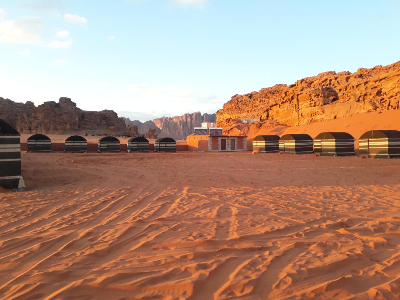 Wadi Rum Candles Camp Ngoại thất bức ảnh