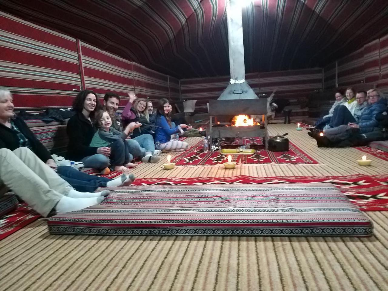 Wadi Rum Candles Camp Ngoại thất bức ảnh
